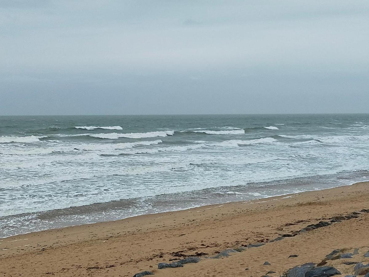 Appart Bord De Mer, 6 Places, Plage, Dune, Parking Gratuit, Rez De Chaussee Сен-Ілер-де-Р'єз Екстер'єр фото