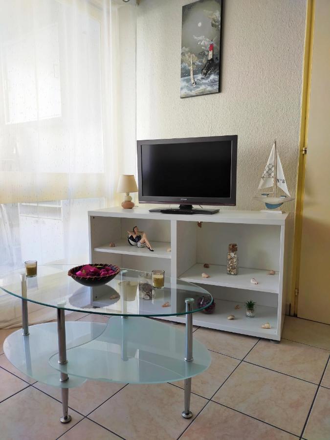 Appart Bord De Mer, 6 Places, Plage, Dune, Parking Gratuit, Rez De Chaussee Сен-Ілер-де-Р'єз Екстер'єр фото